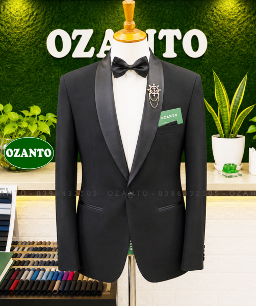 Vest đen cổ sam